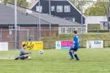 S.K.N.W.K. JO16-1 - FC Axel JO16-1 (comp.) voorjaar seizoen 2021-2022 (28/56)